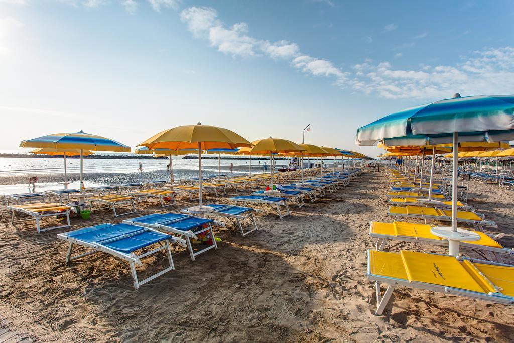 Hotel Asiago Beach Lido Di Savio Dış mekan fotoğraf